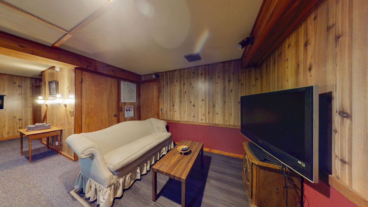Photo of Livingroom in Joseph