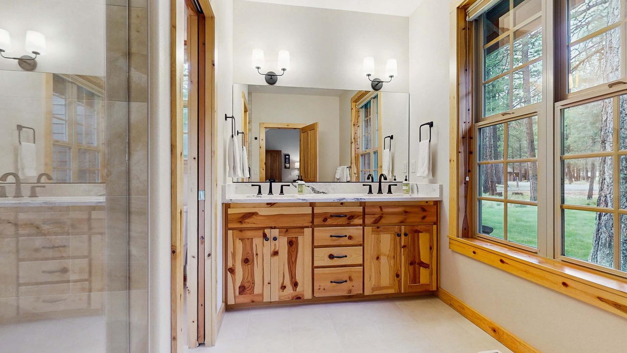 Photo of Bathroom in Black Butte Ranch