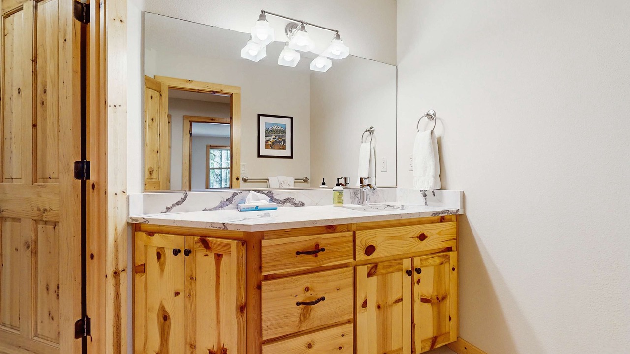 Photo of Bathroom in Black Butte Ranch