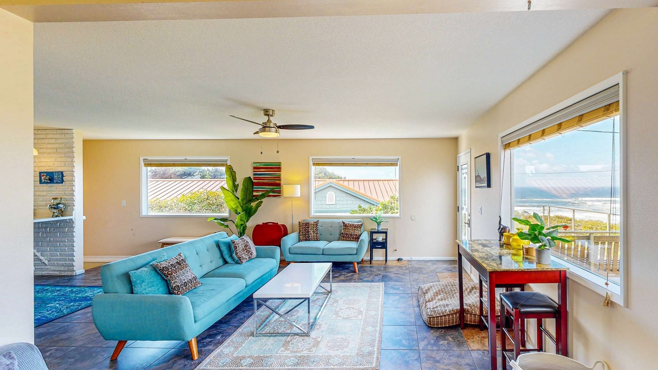 Photo of Livingroom in Agate Beach