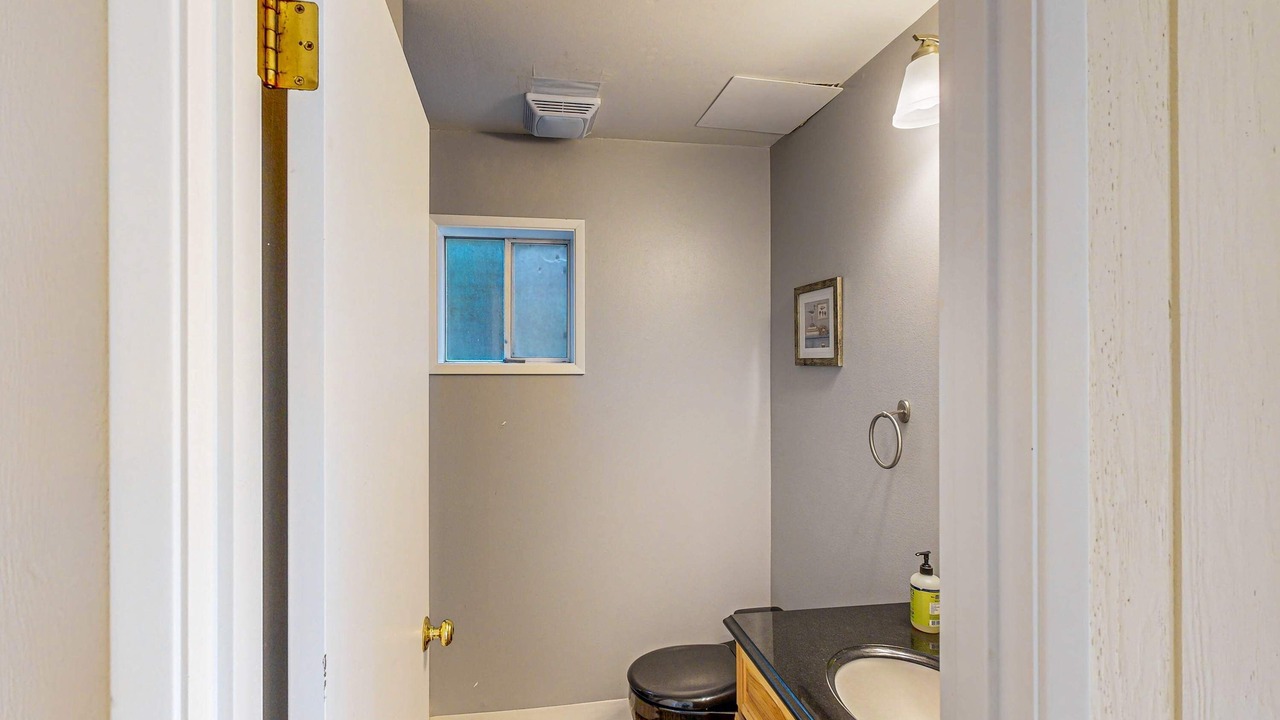 Photo of Bathroom in Agate Beach