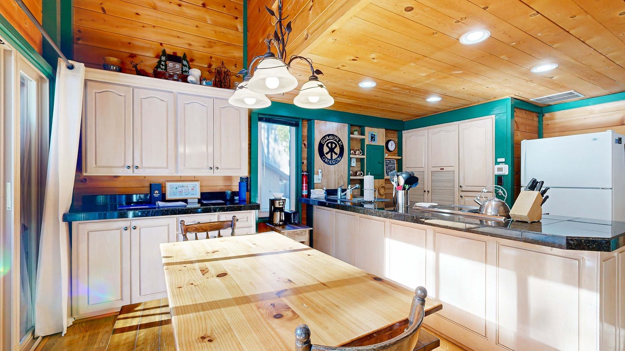 Photo of Kitchen in Sunriver