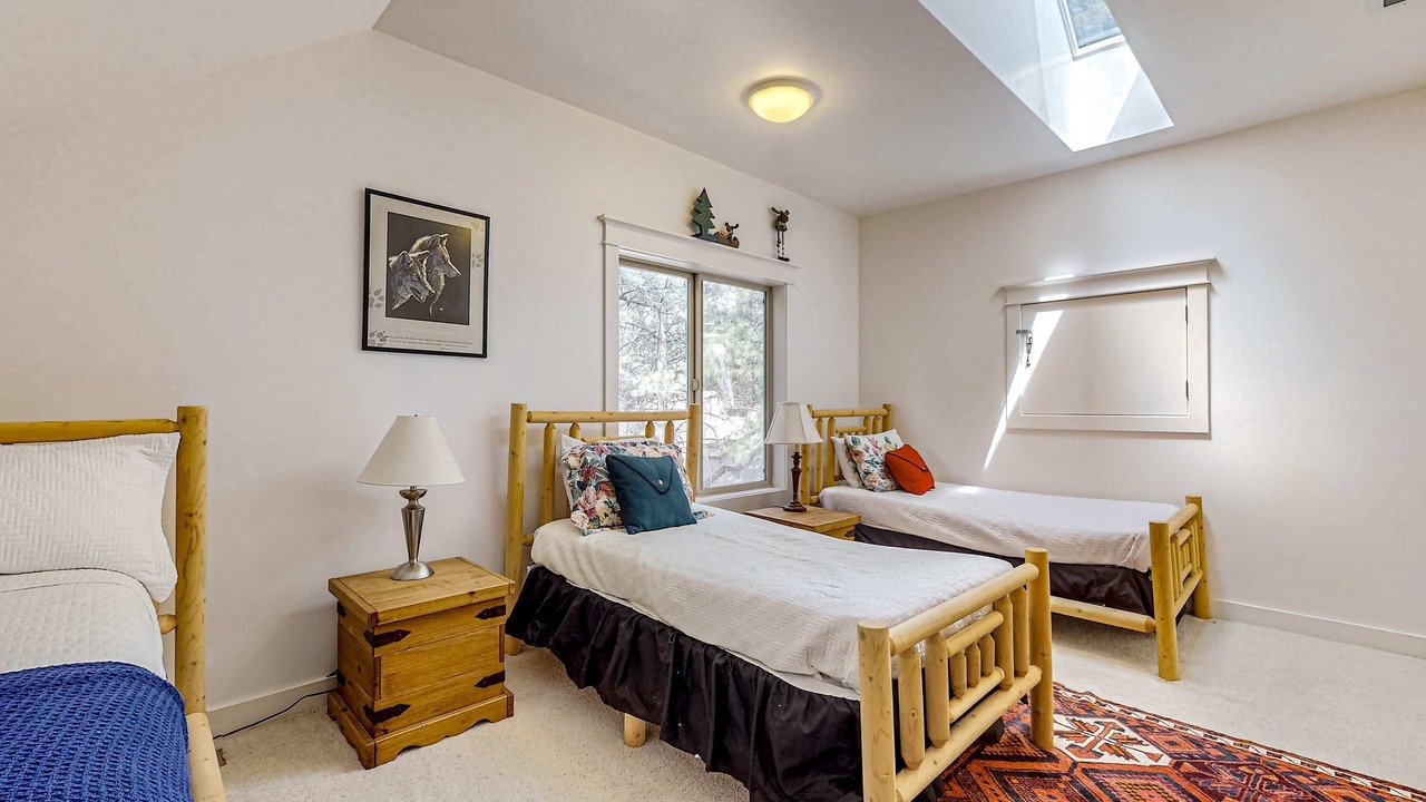 Photo of Bedroom in Black Butte Ranch