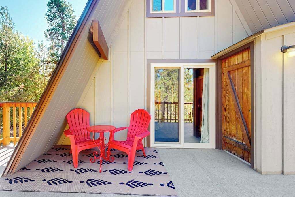 Photo of Patio Balcony in Oregon Water Wonderland