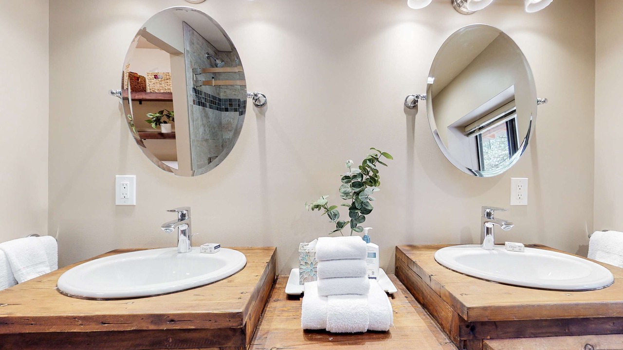 Photo of Bathroom in River Forest Acres