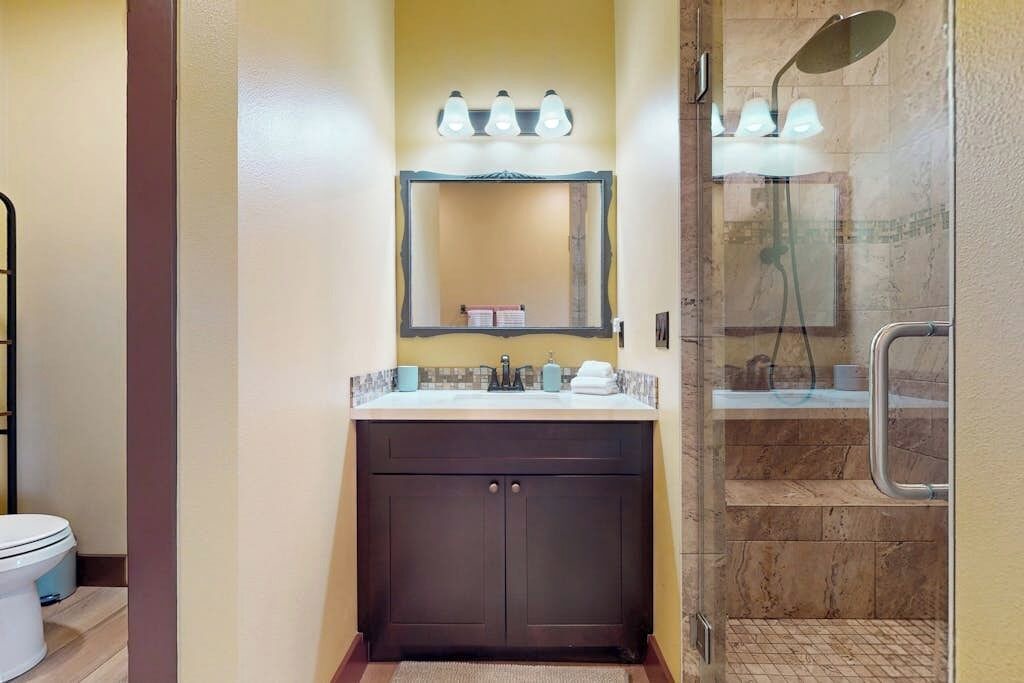 Photo of Bathroom in Union
