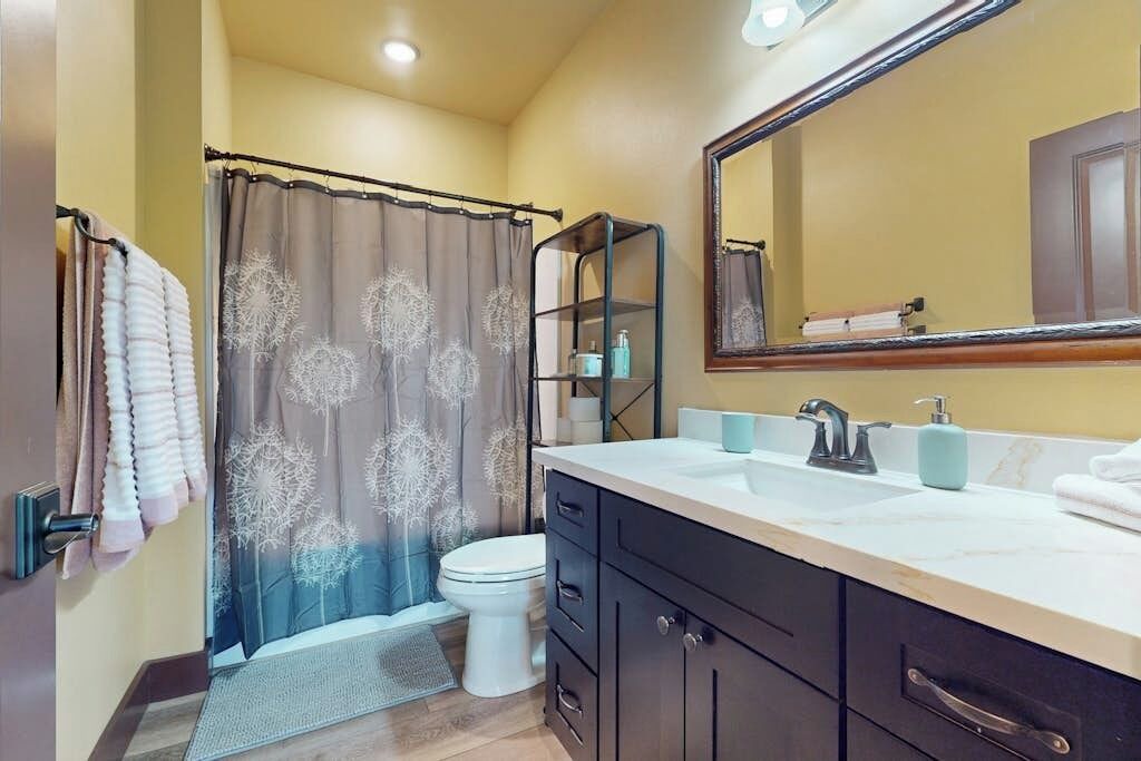 Photo of Bathroom in Union