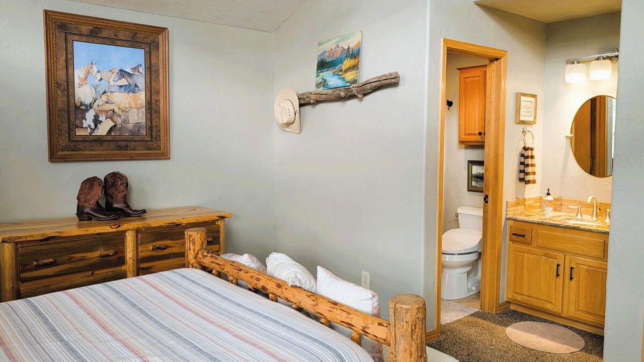 Photo of Bedroom in Kellogg