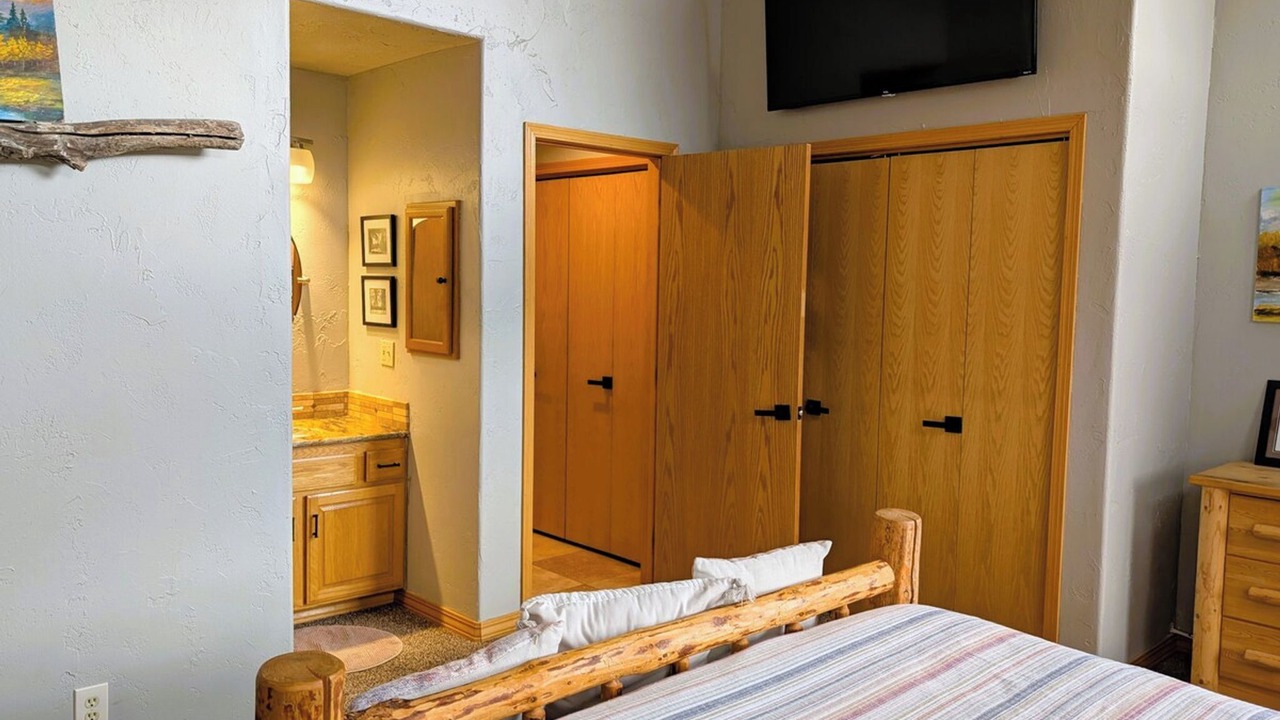 Photo of Bedroom in Kellogg
