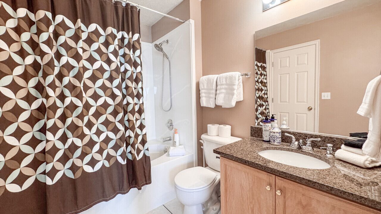 Photo of Bathroom in Harbor Village