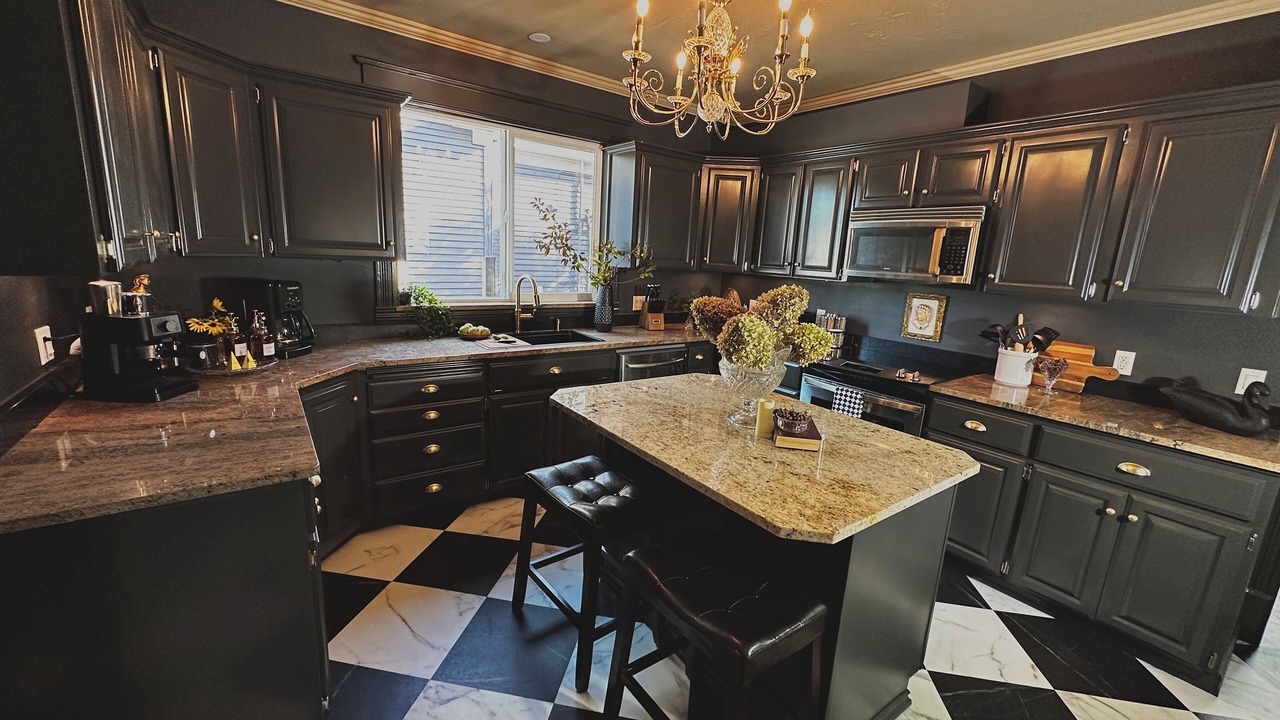 Photo of Kitchen in Logan