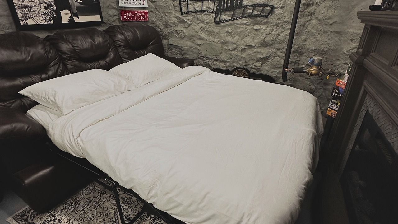 Photo of Bedroom in Logan