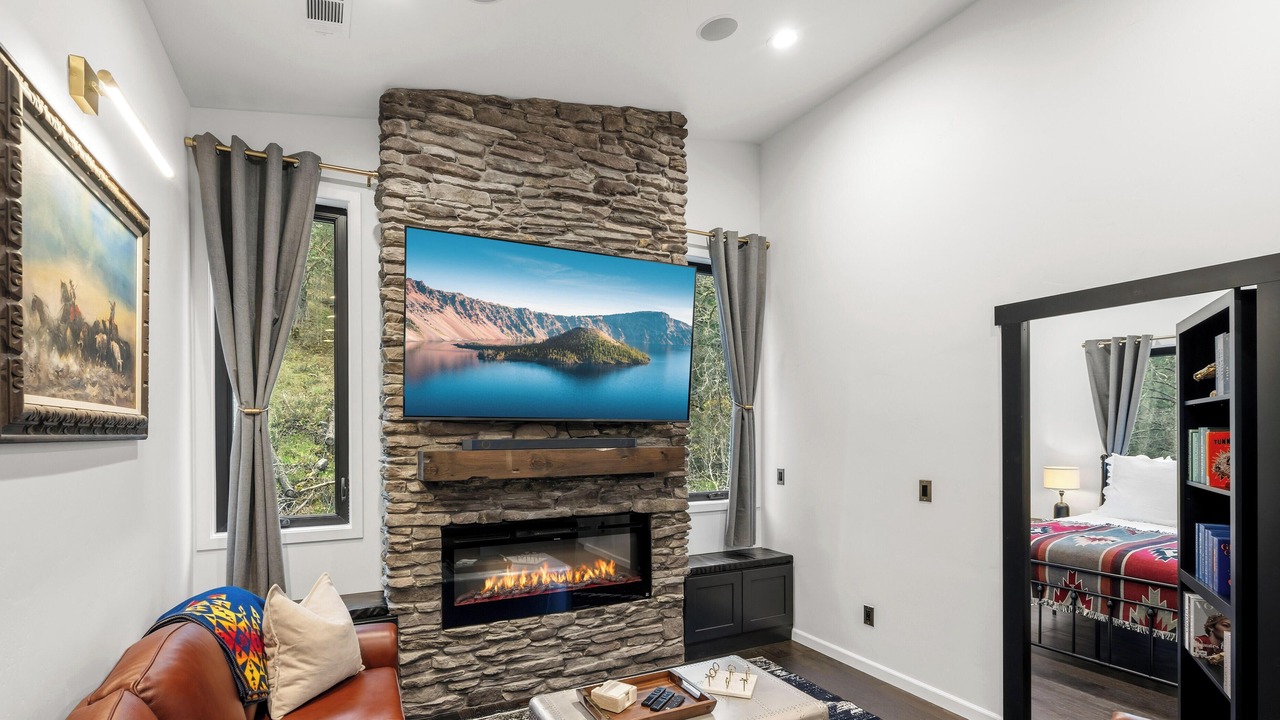 Photo of Livingroom in Jacksonville