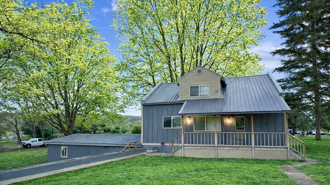 Photo of Outdoor in Tonasket