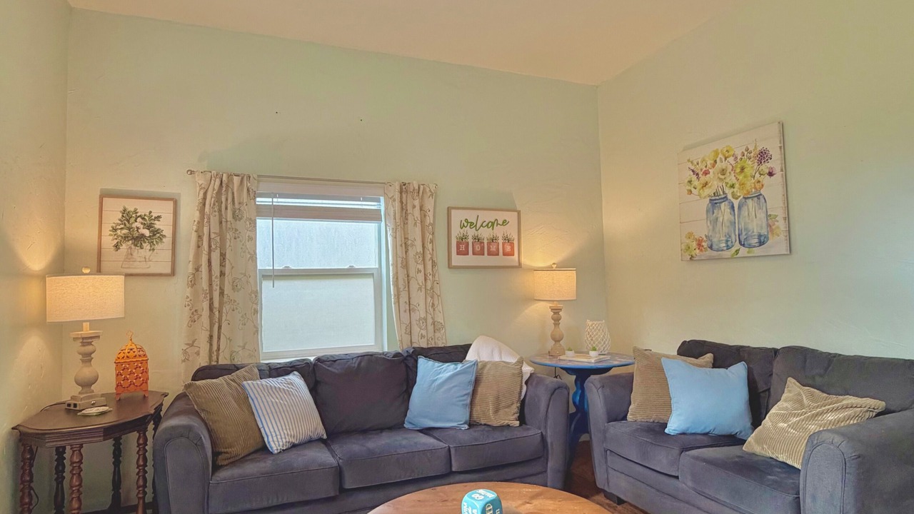 Photo of Livingroom in Sequim
