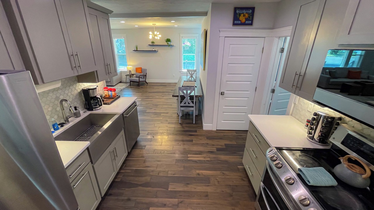 Photo of Kitchen in South Perry District
