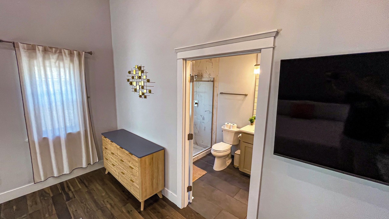 Photo of Bathroom in South Perry District