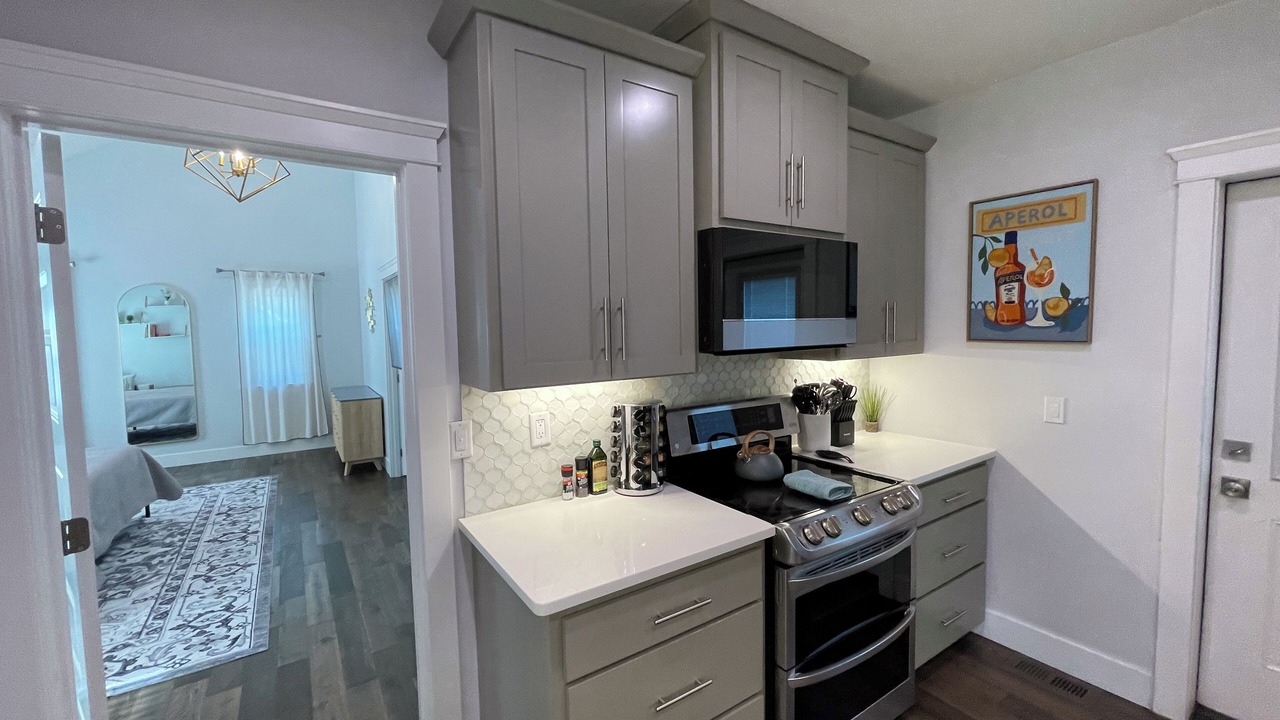 Photo of Kitchen in South Perry District