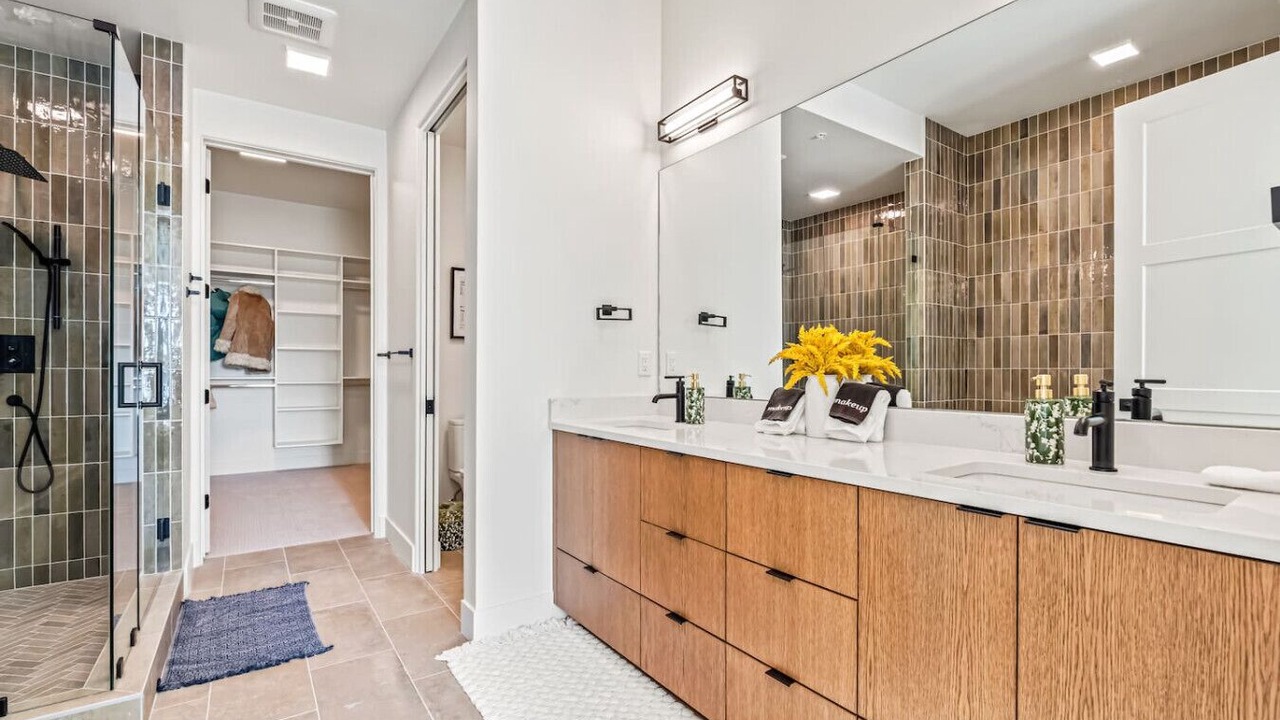 Photo of Bathroom in Eagle