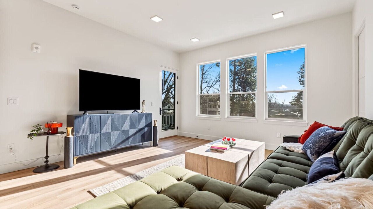 Photo of Bedroom in Eagle