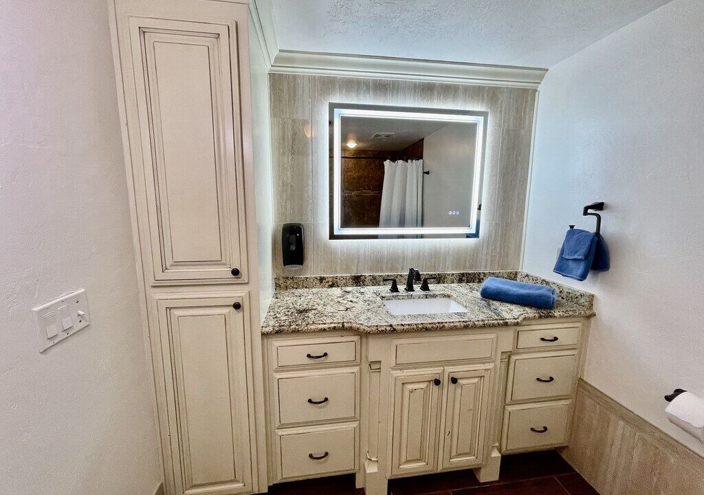 Photo of Bathroom in Ammon