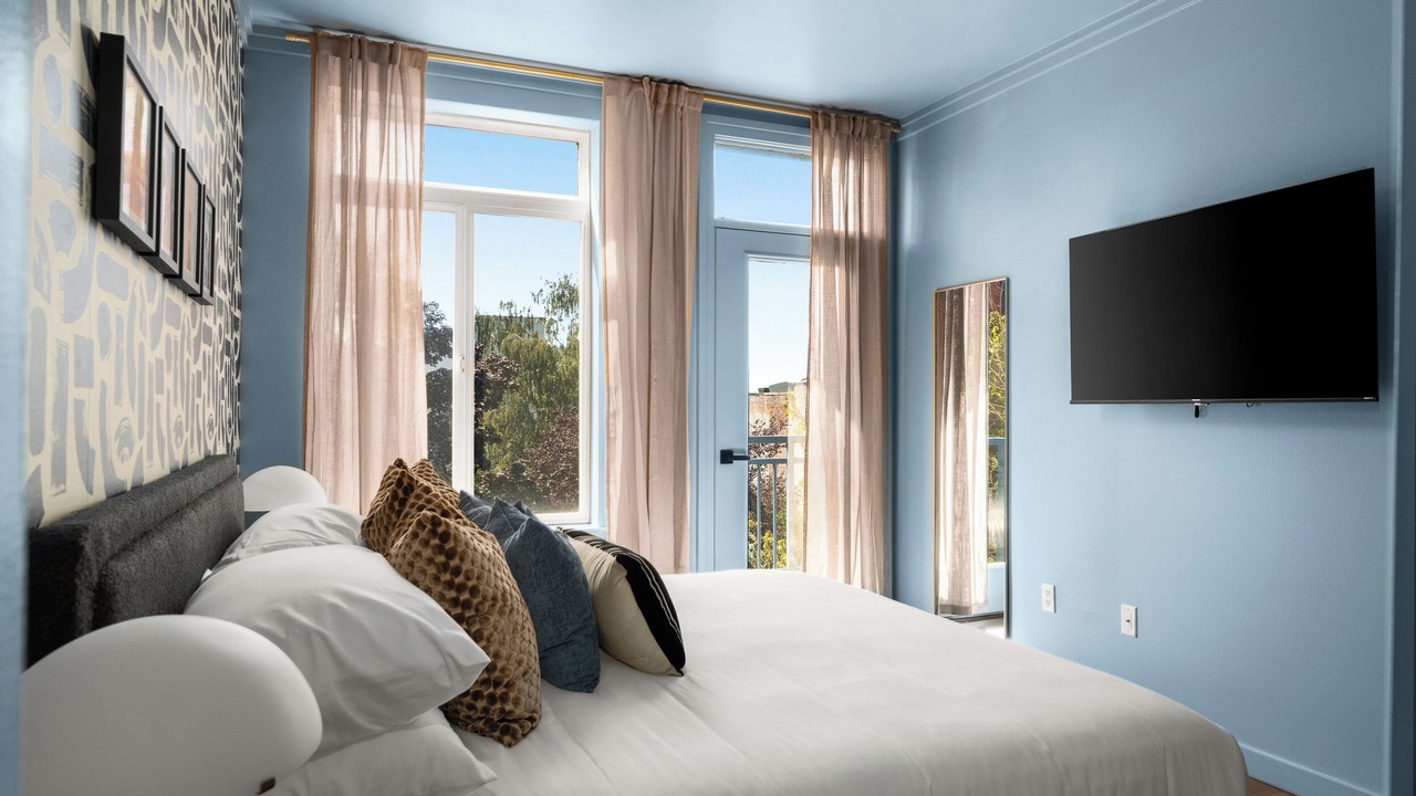 Photo of Bedroom in Belltown