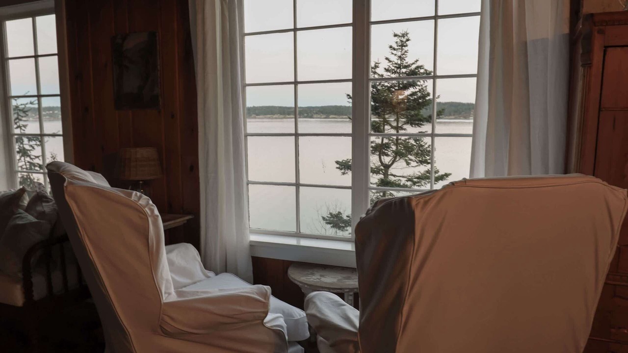 Photo of Bedroom in Coupeville