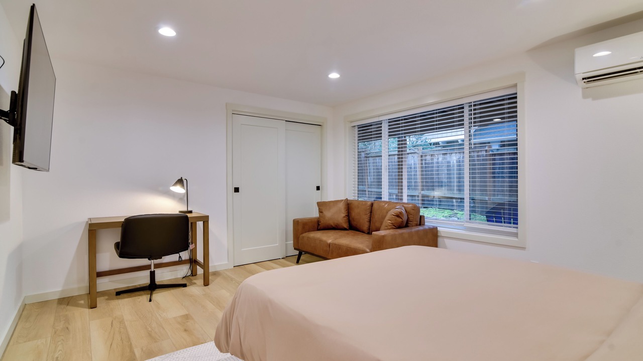 Photo of Bedroom in West Haven-Sylvan