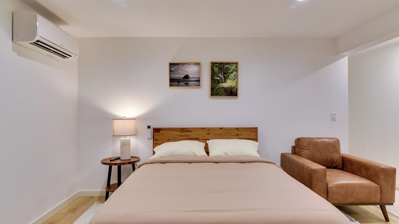 Photo of Bedroom in West Haven-Sylvan