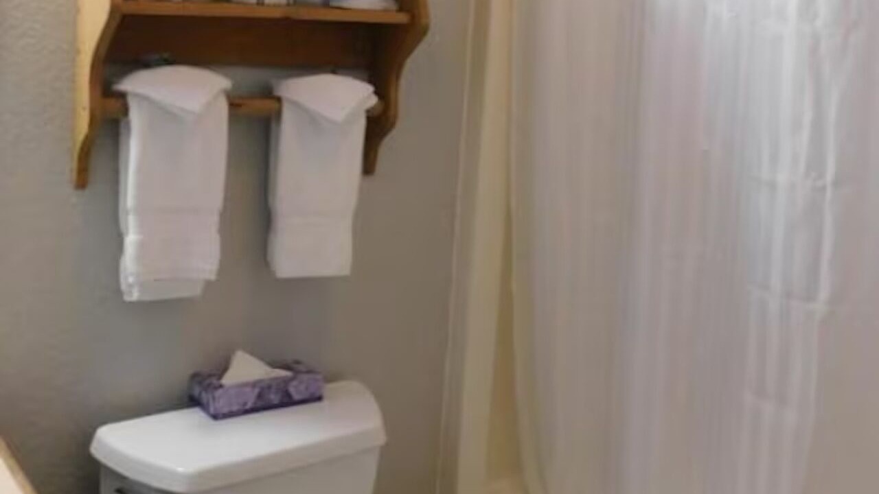 Photo of Bathroom in Packwood