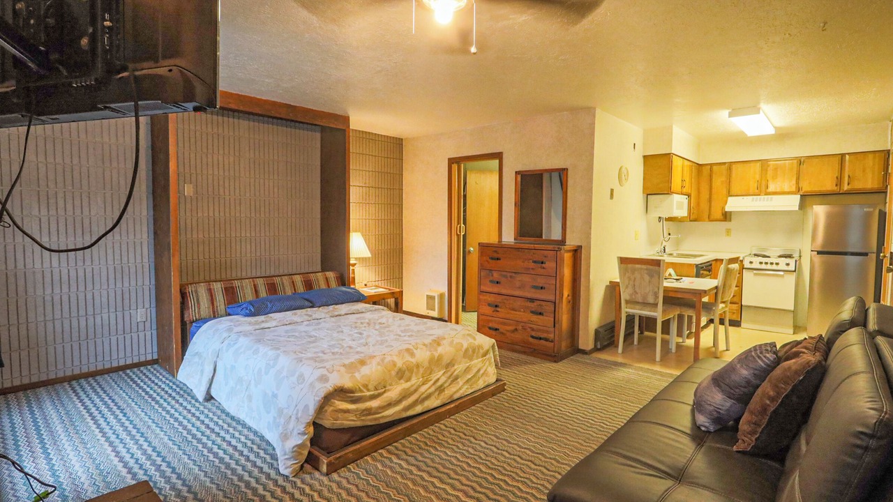 Photo of Bedroom in Lava Hot Springs