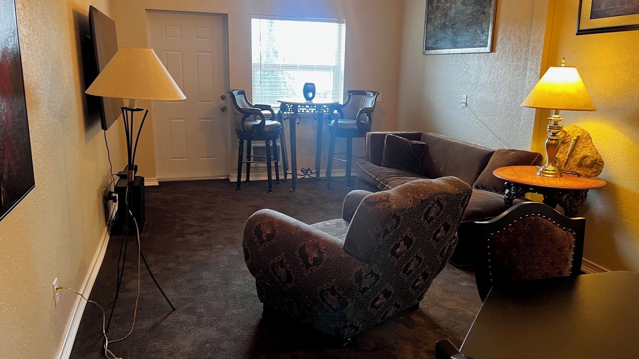 Photo of Livingroom in Newport