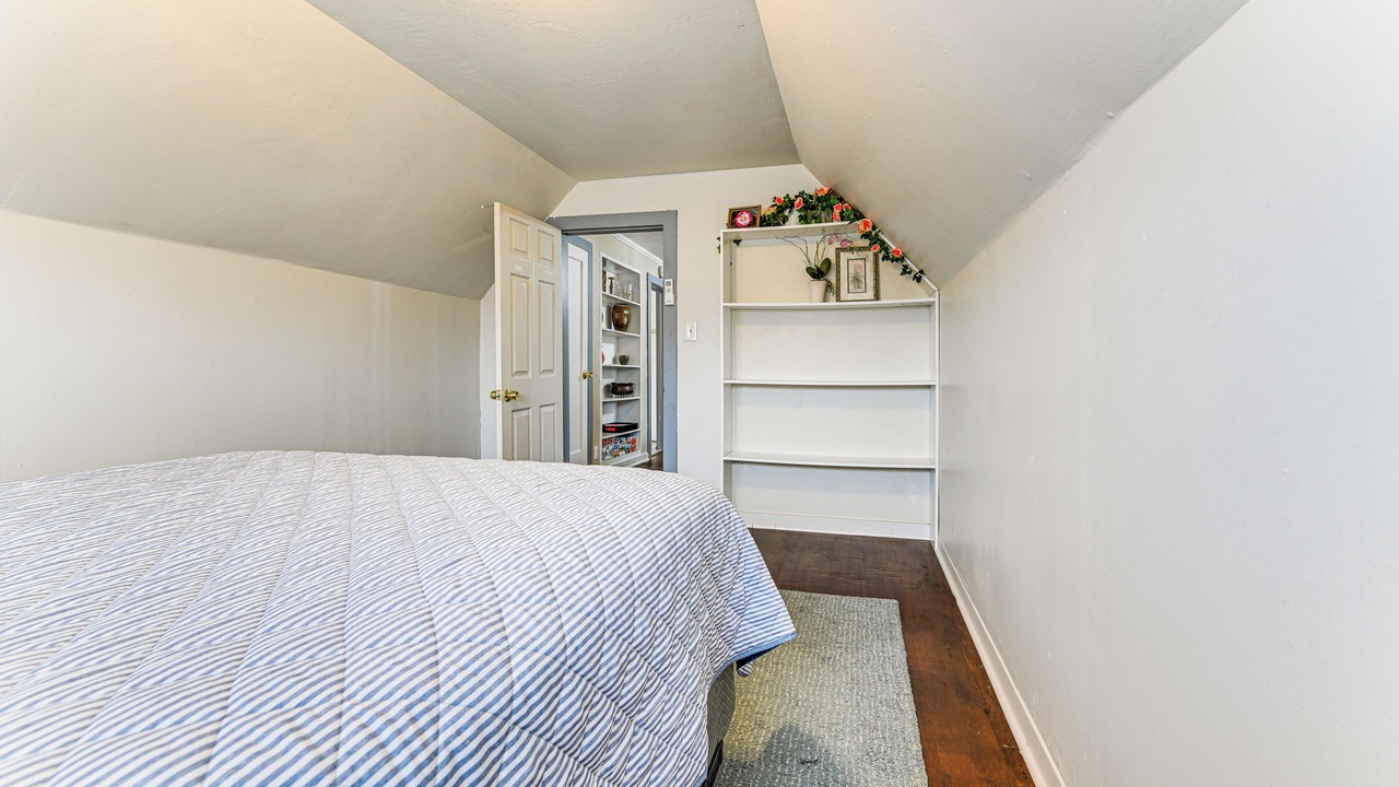 Photo of Bedroom in Grants Pass