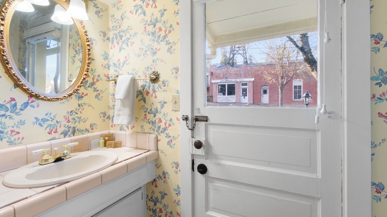 Photo of Bathroom in Jacksonville