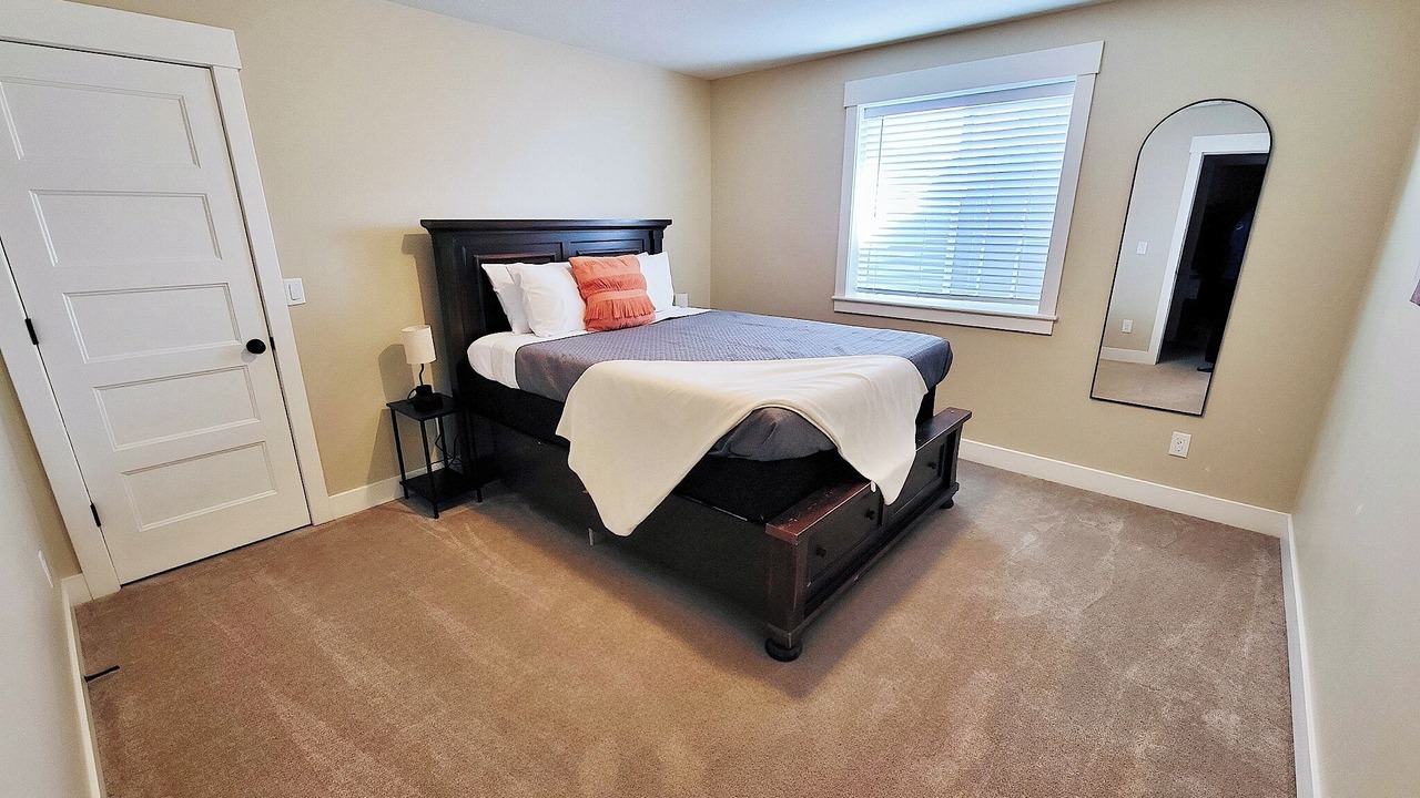 Photo of Bedroom in Ammon