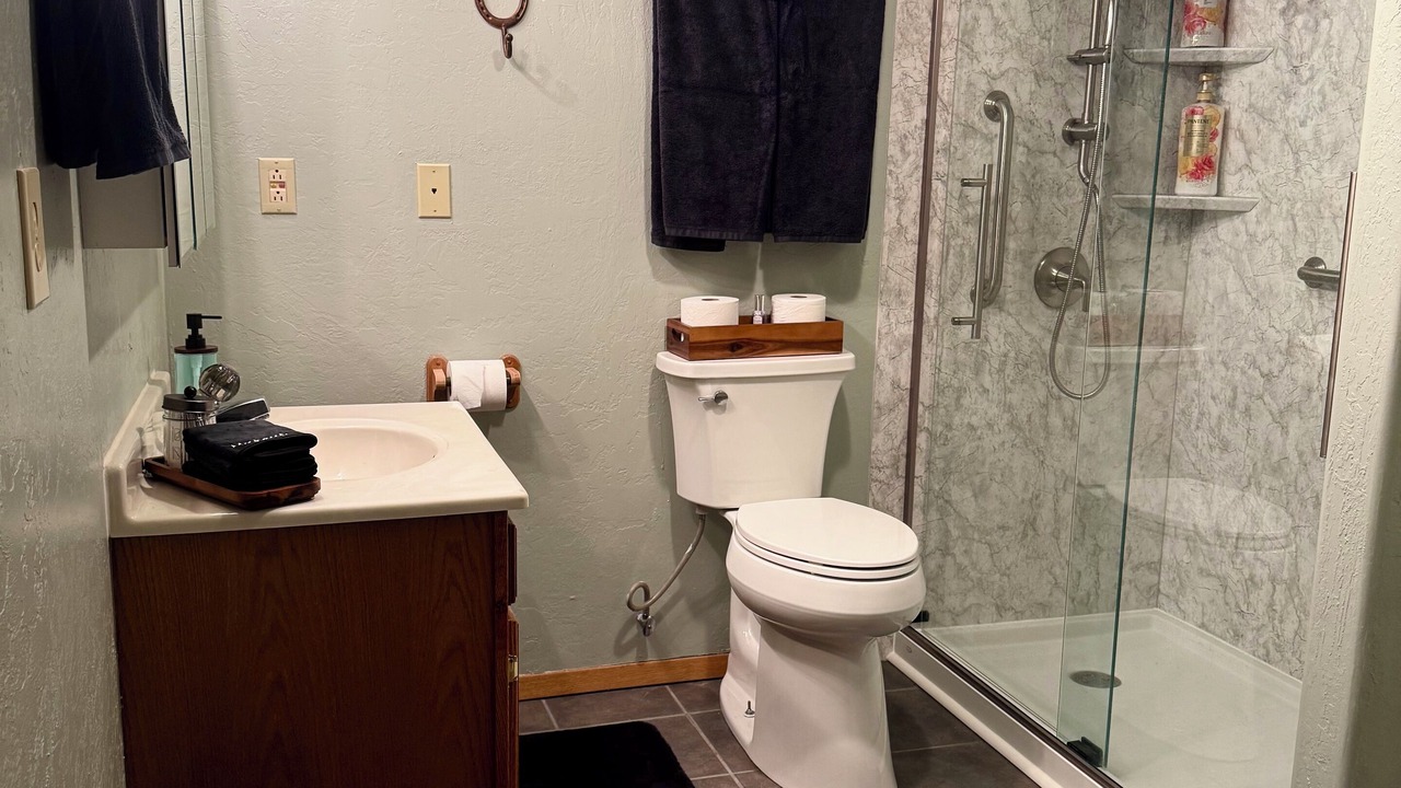 Photo of Bathroom in Custer County
