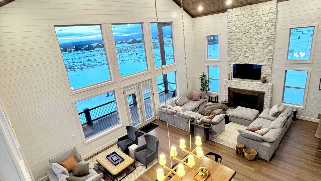 Photo of Livingroom in Island Park
