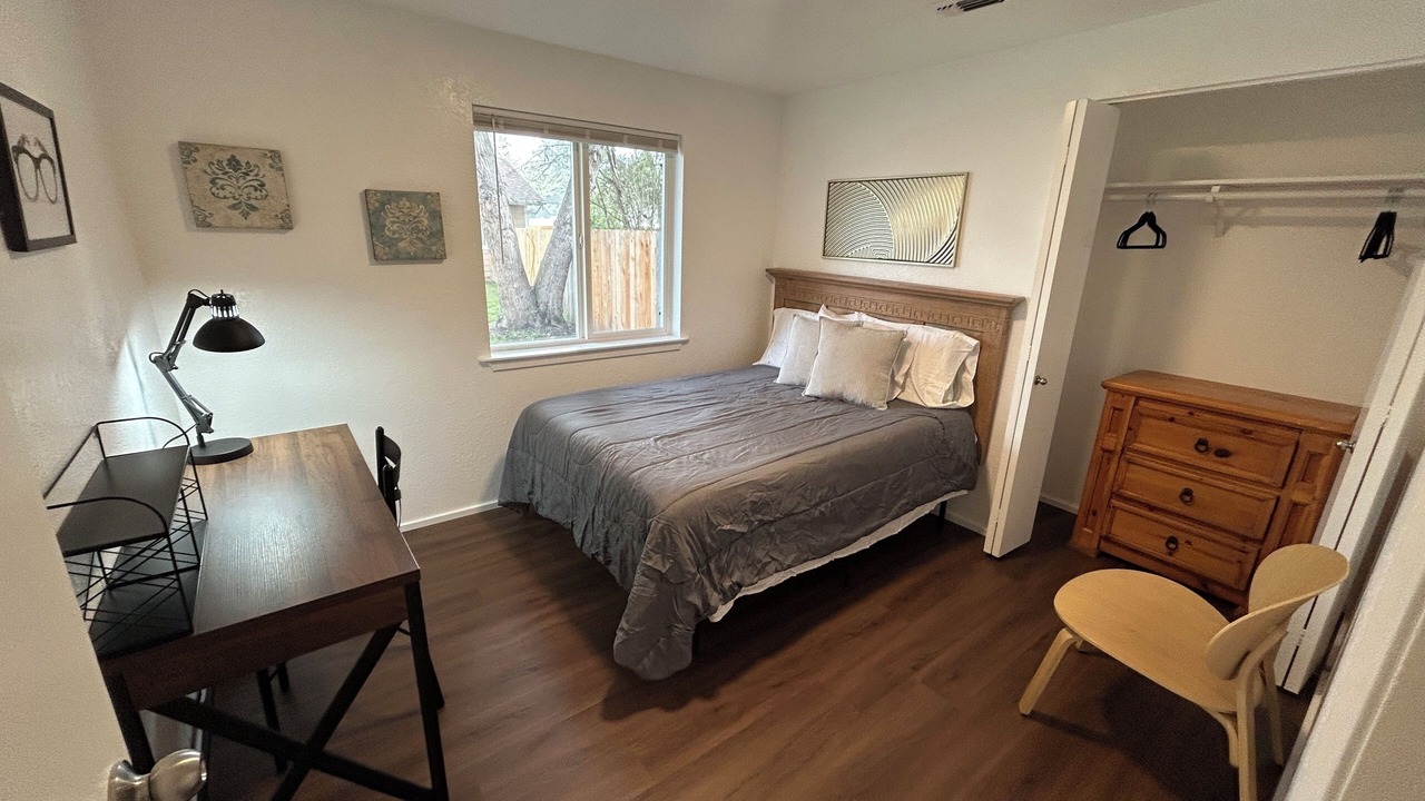 Photo of Bedroom in Grants Pass