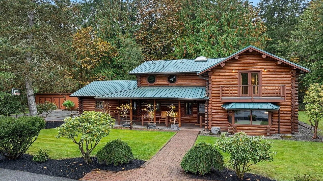 Photo of Outdoor in Carnation