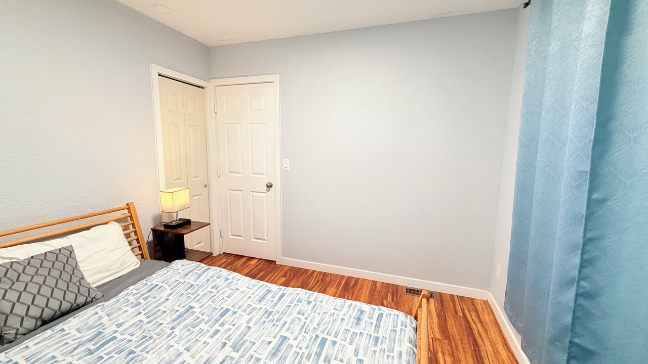Photo of Bedroom in Tukwila