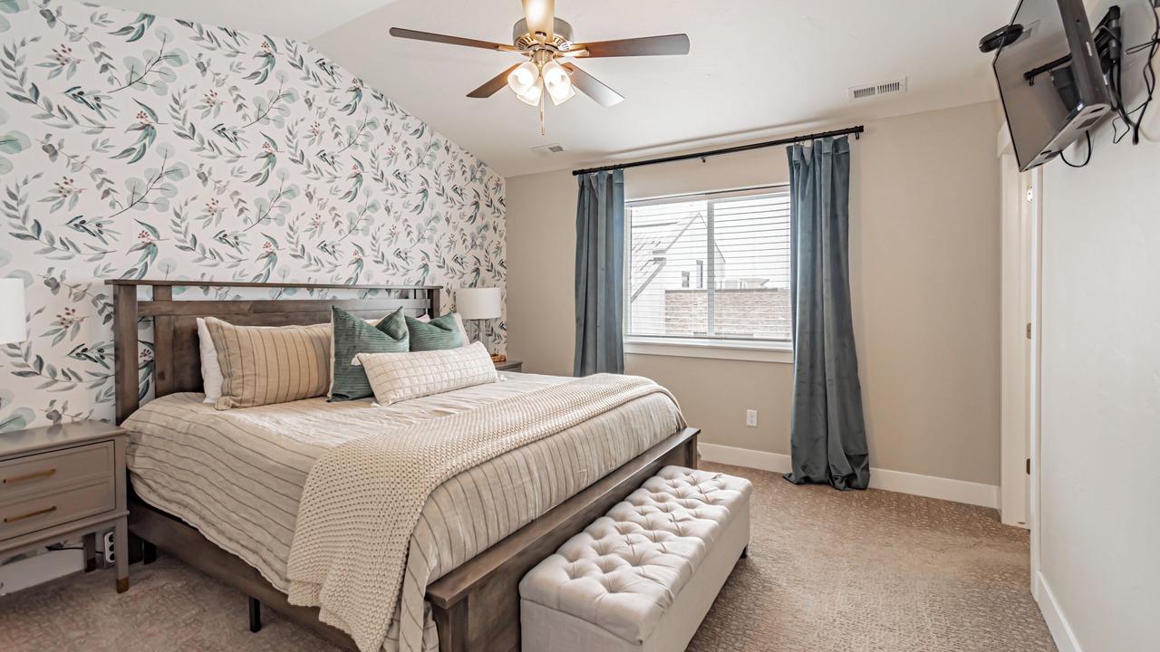 Photo of Bedroom in Ammon