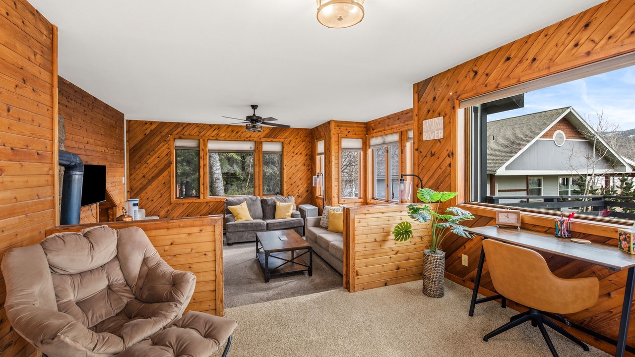 Photo of Livingroom in Laclede