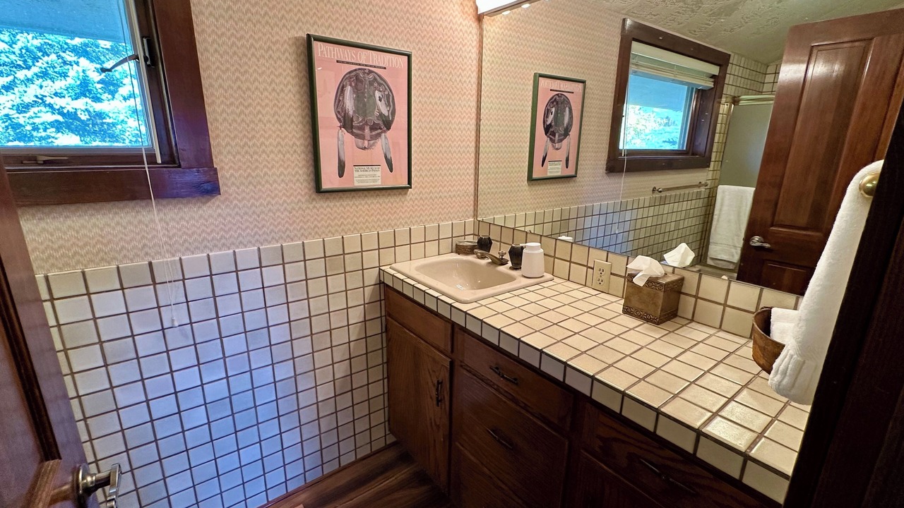 Photo of Bathroom in Elkhorn Village