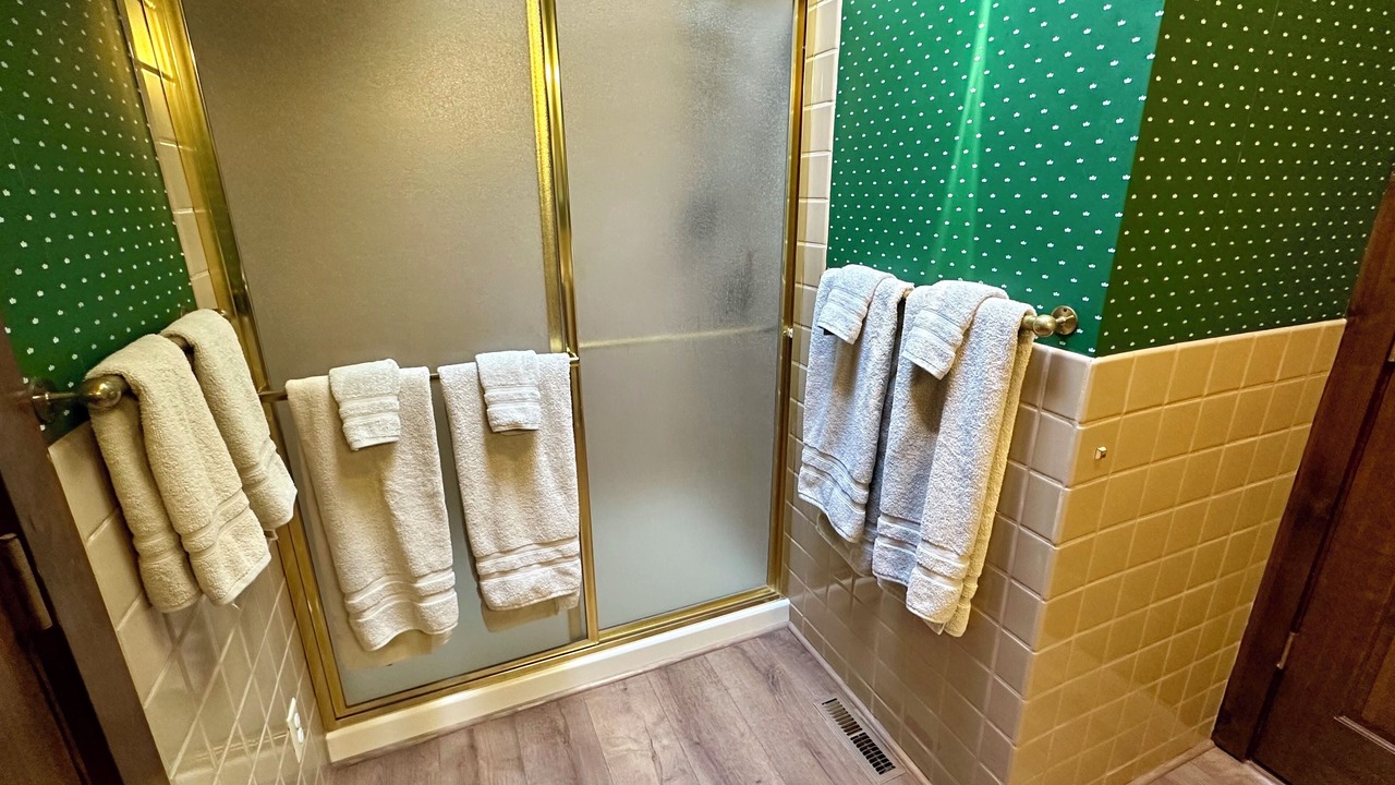 Photo of Bathroom in Elkhorn Village