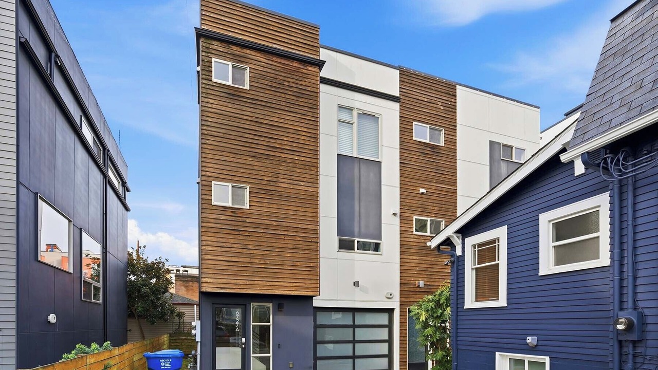 Photo of Outdoor in Whittier Heights