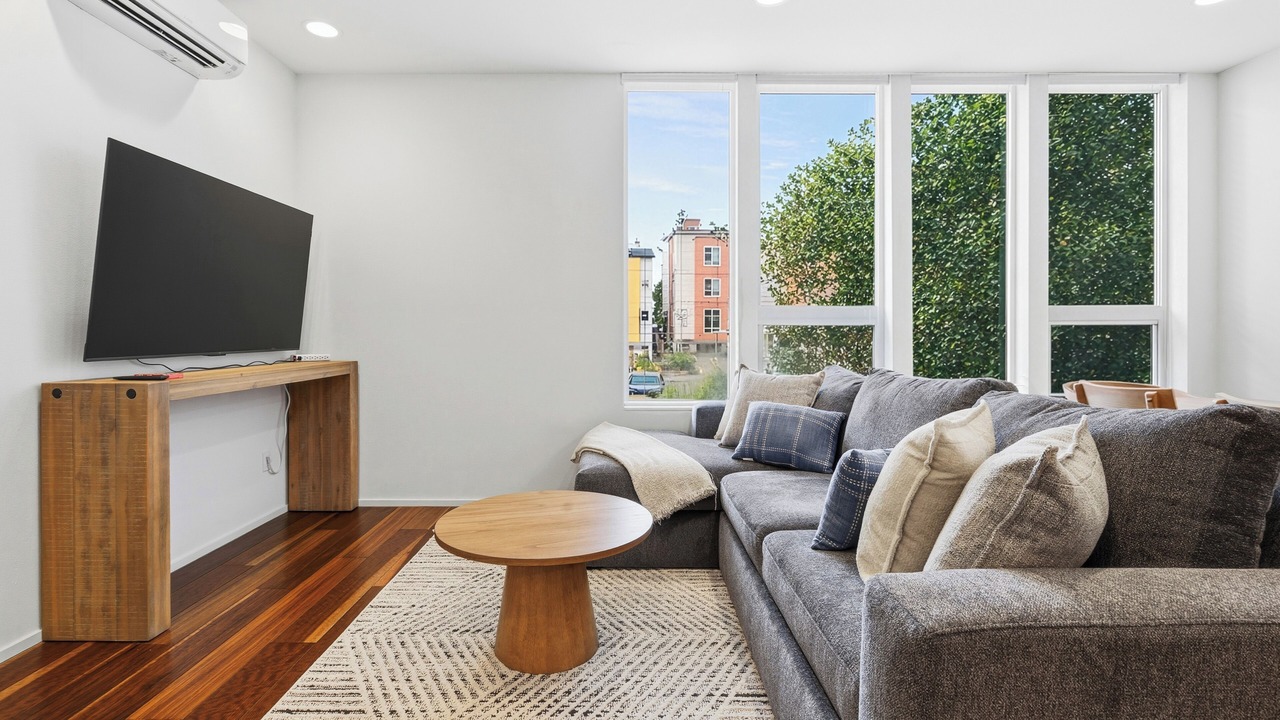 Photo of Livingroom in Whittier Heights