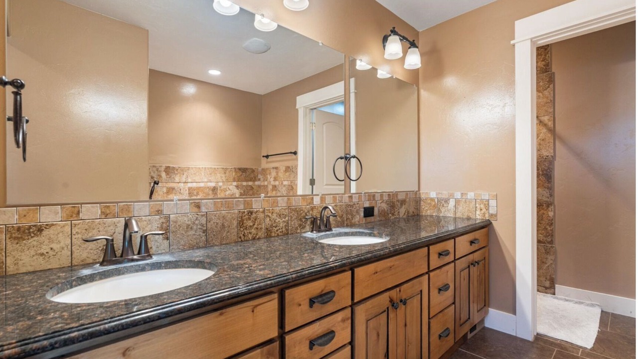 Photo of Bathroom in McCammon