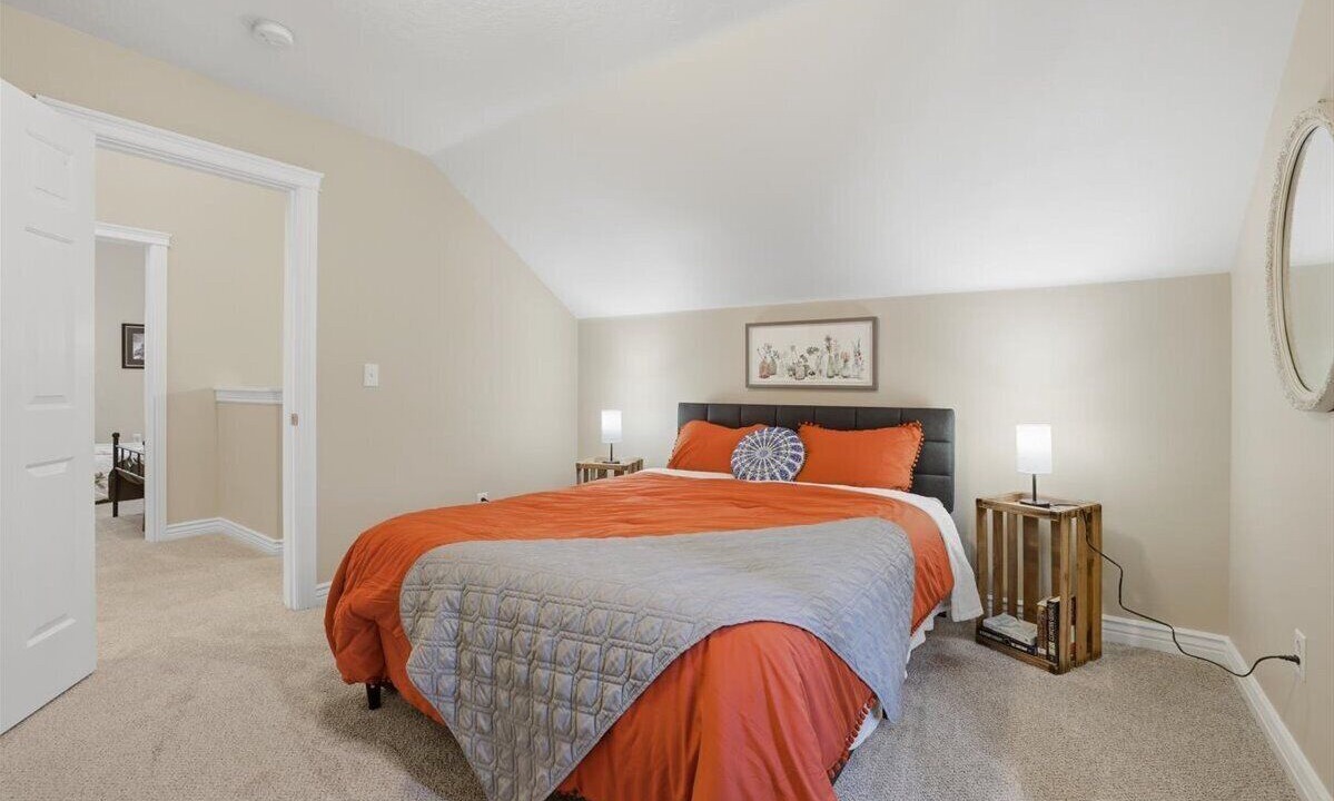 Photo of Bedroom in Sunset