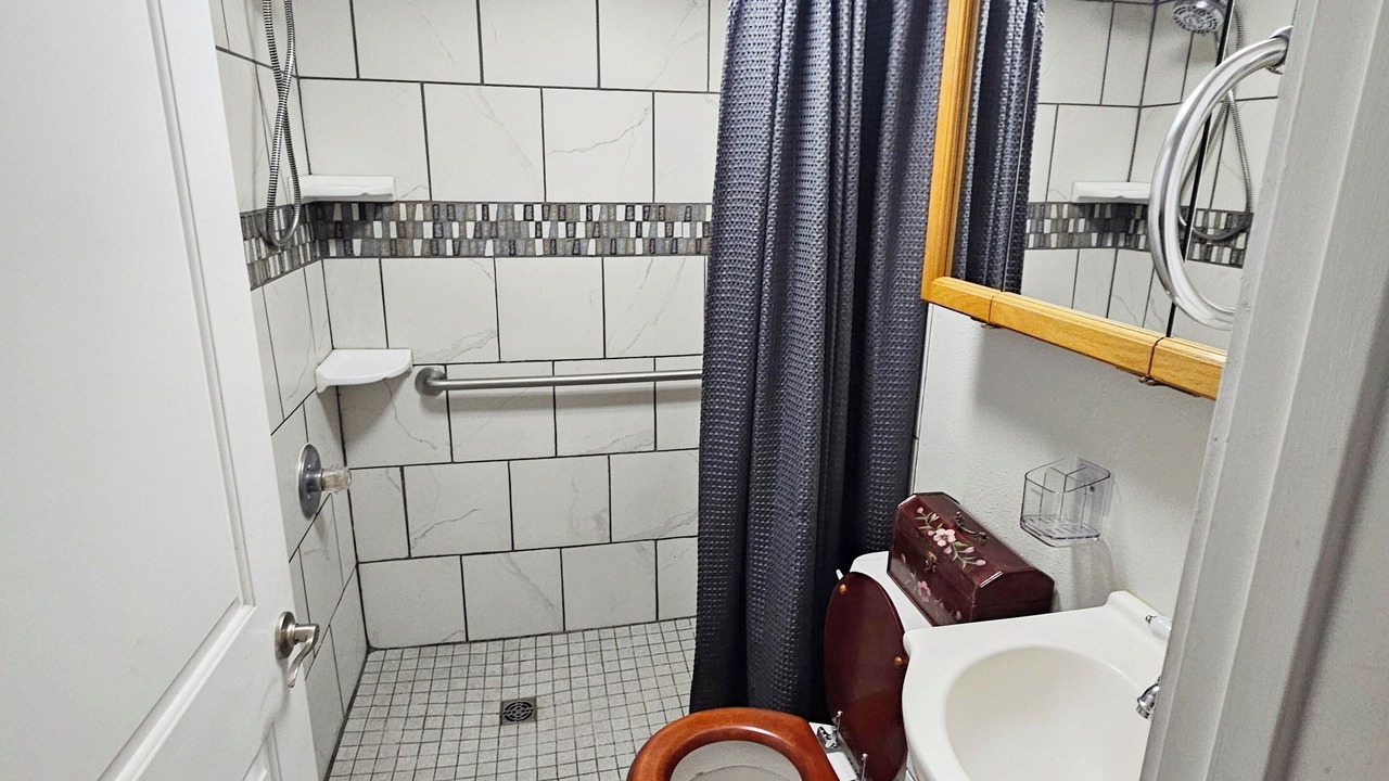 Photo of Bathroom in Newport