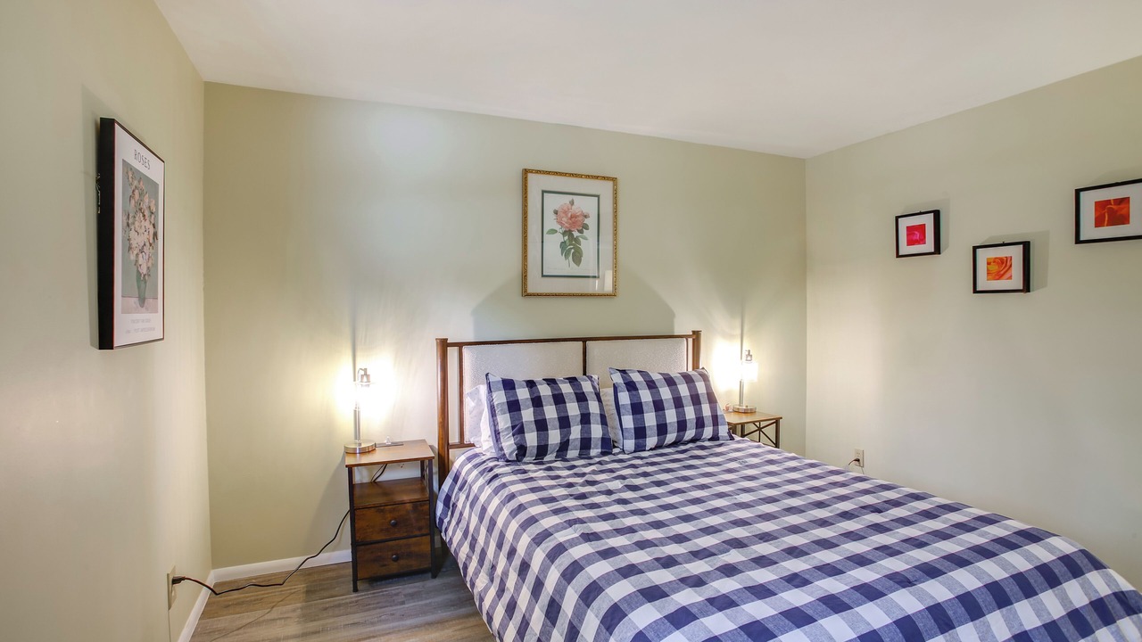 Photo of Bedroom in Spirit Lake